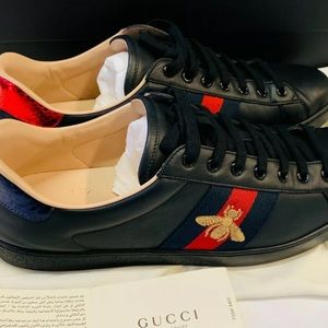 Gucci ace black bee sneakers